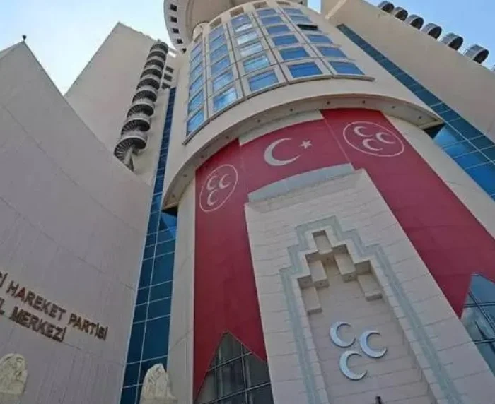 MHP teşkilatlarında değişim sürüyor