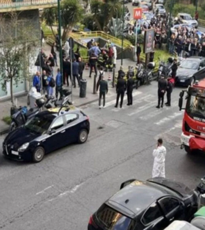 Napoli'de film gibi soygun: 25 rehine, yer altı kaçışı