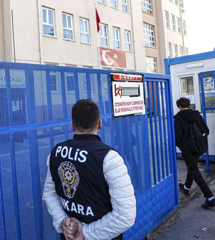 MEB ve İçişleri'nden Dev Adım: Tüm Okullara Kamera Sistemi