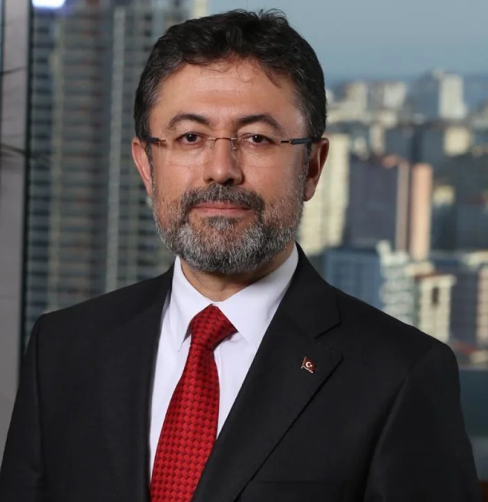 Bakan Yumaklı: Yapay Et Türkiye'ye Asla Giremez