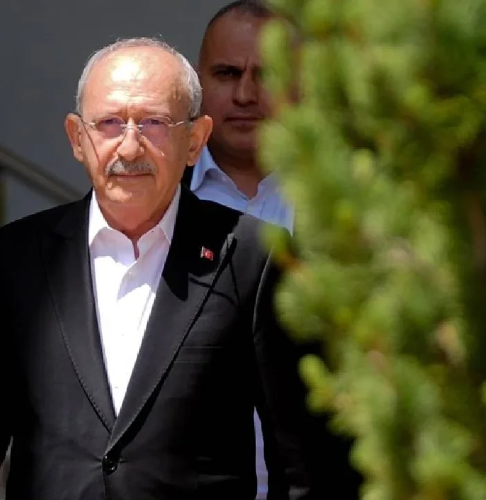CHP'li Başkan'dan Kılıçdaroğlu için ihraç talebi