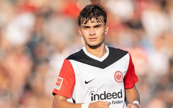 Galatasaray'da Can Uzun sesleri