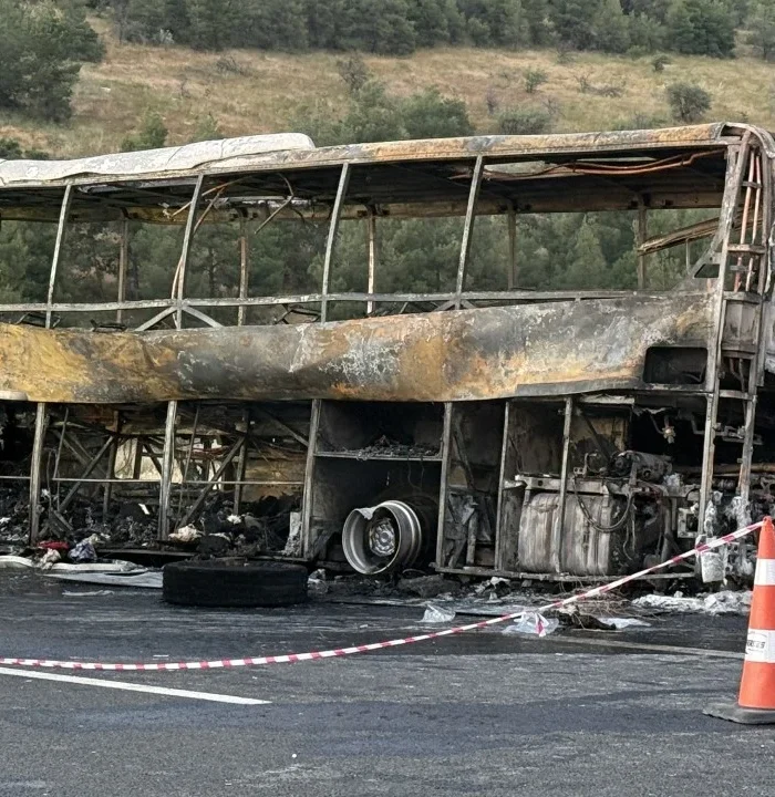 Denizli otobüs kazası: 8 can kaybı, 33 yaralı