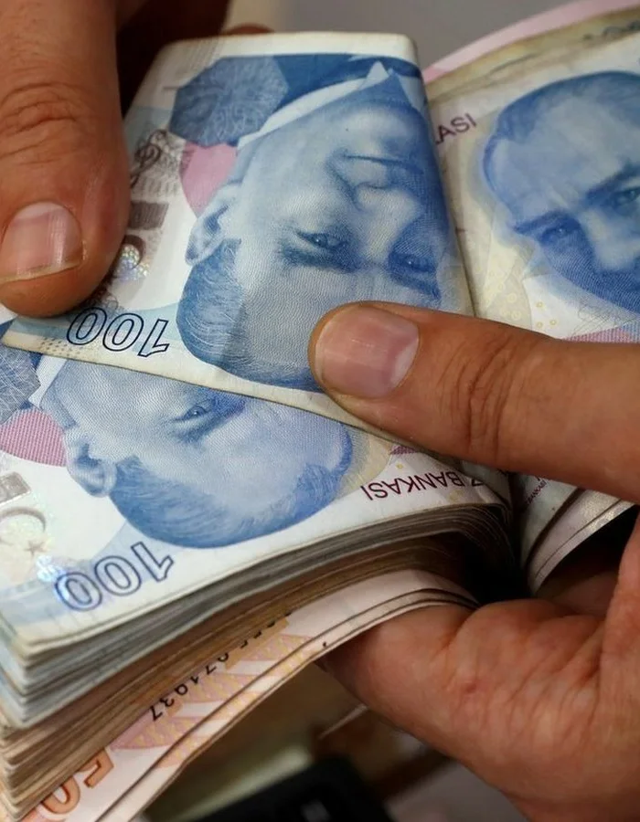 Commerzbank uyarıyor: Türkiye enflasyonu faizi baskılıyor