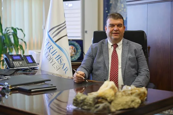Rüşvet soruşturması: Seferihisar'da 12 tutuklama kararı