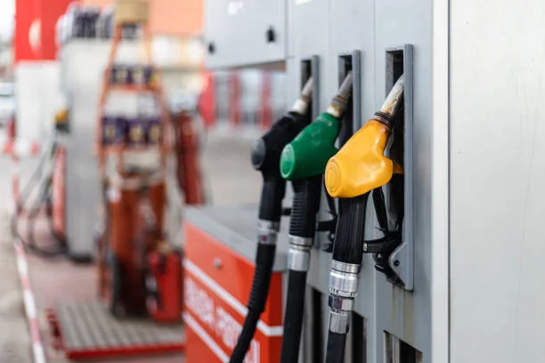Pompada benzin zammı eşel mobil etkisiyle azalacak