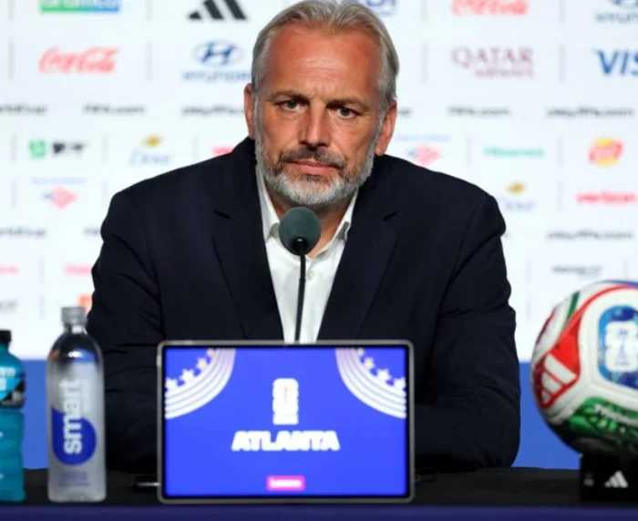 Sebastien Desabre acı haberi canlı basın toplantısında aldı