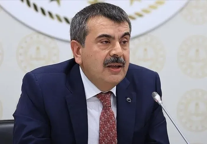 "Neyden kurtuluyoruz? Ondan önce koskoca Osmanlı İmparatorluğu vardı"