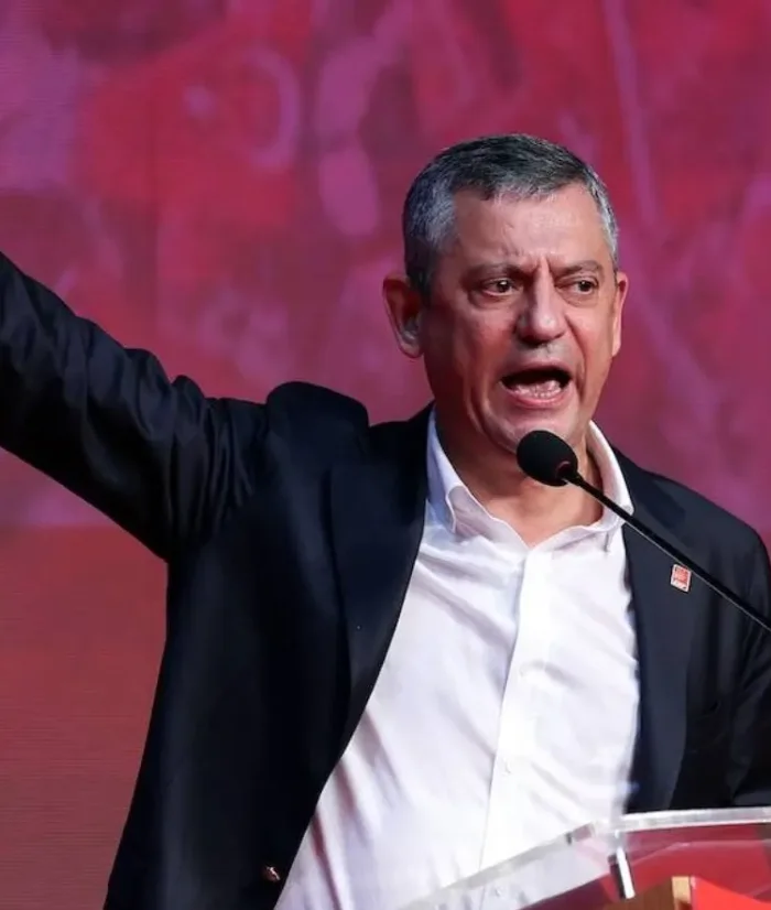 CHP’den “Yeni Parti” hamlesi mi: Kulisleri hareketlendiren marka tescil başvurusu