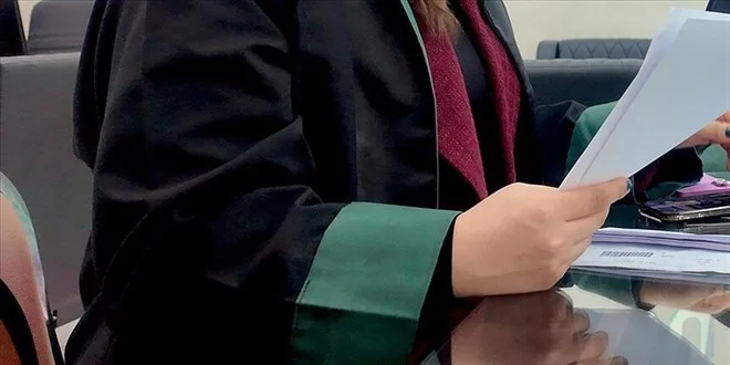 Avukatlardan marka vekilliği sınavına tepki