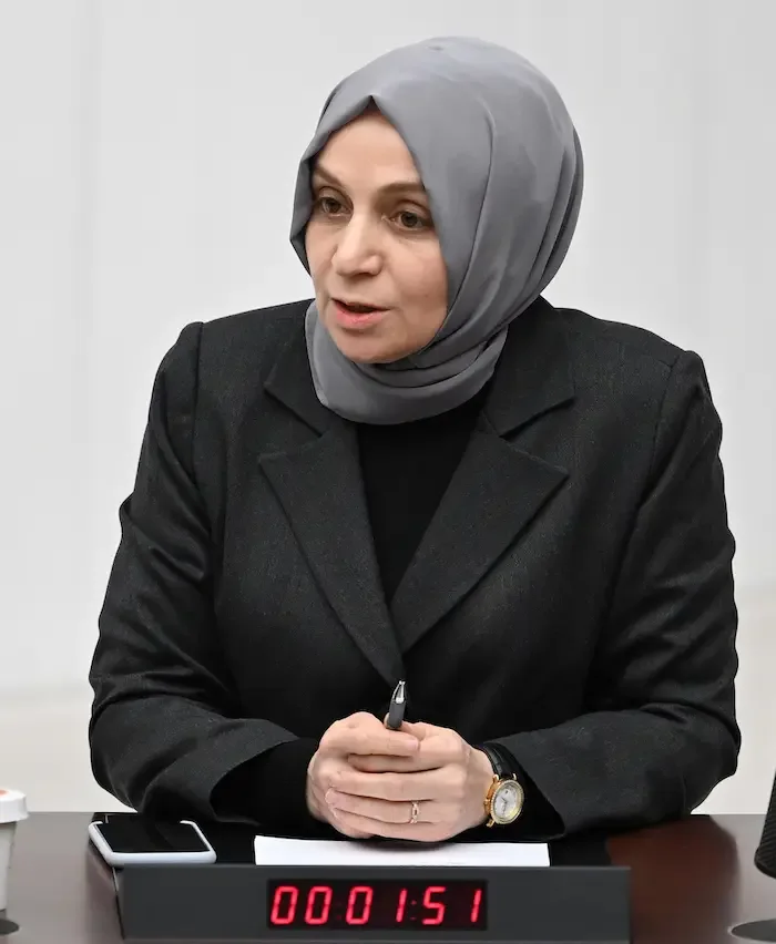 Leyla Şahin Usta: "Ak Parti'li belediyelere açılan soruşturma sayısı 677"