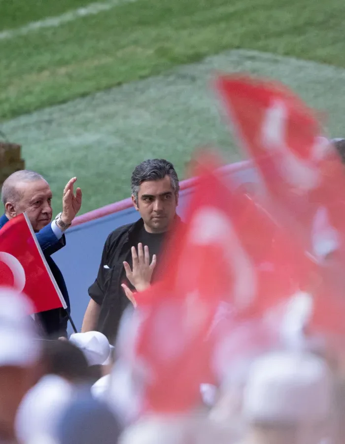 TÜGVA yaz okulları finalinde kameralar tartışma yarattı