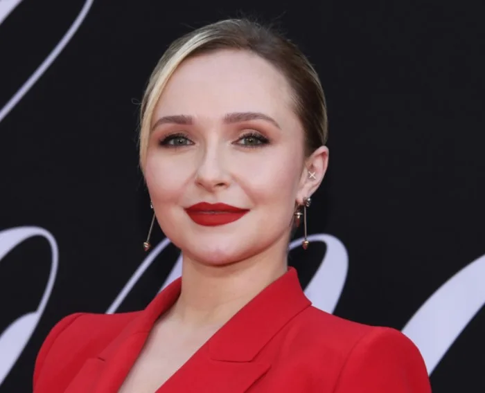 Heroes ve Nashville yıldızı Hayden Panettiere 36 yaşında hayatını kaybetti