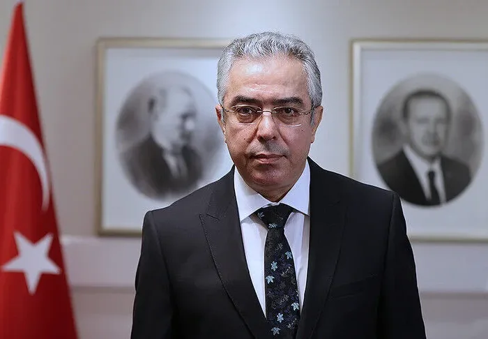Mehmet Uçum: Yeni anayasa 400 oyla kabul edilse bile referanduma sunulmalı