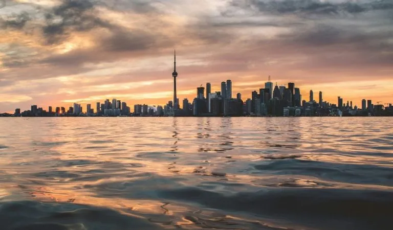 Trump Ontario Gölü'nün adını Amerika Gölü olarak değiştirdi