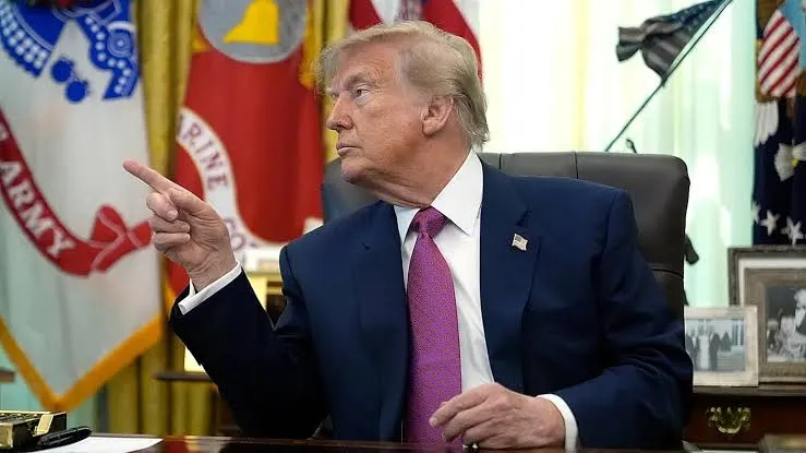 Trump’tan İngiltere’ye Falkland mesajı: Tutumumuzu gözden geçiririz