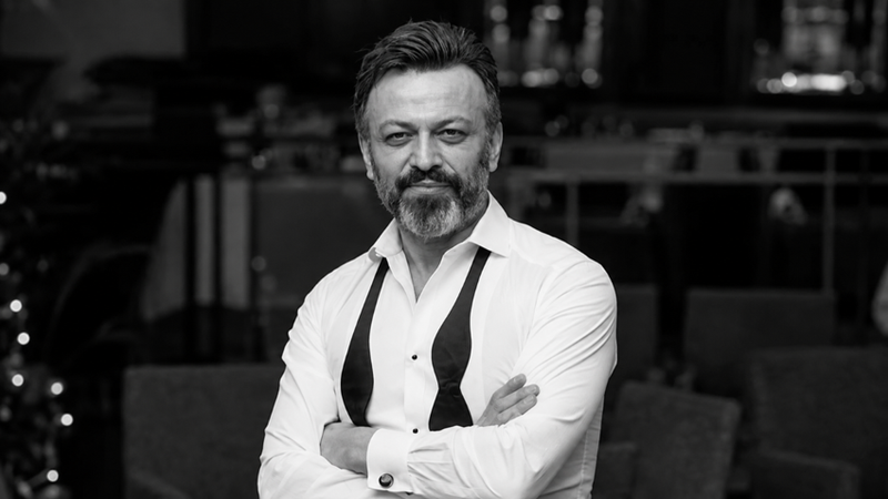 Oyuncu Serhat Mustafa Kılıç evinde ölü bulundu