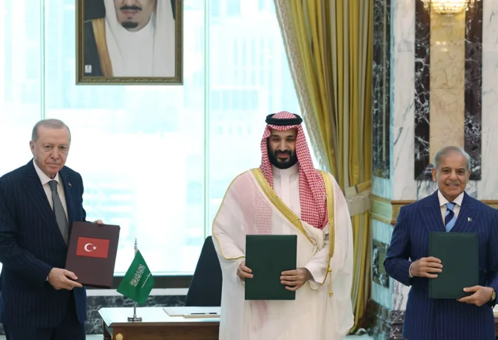 Pakistan'dan İran'a uyarı: Suudi Arabistan'a saldırılar Mekke Anlaşması'nı tetikleyebilir