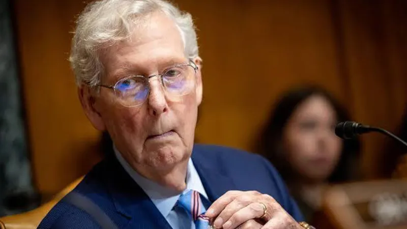 Mitch McConnell returns to Senate after three-month absence
