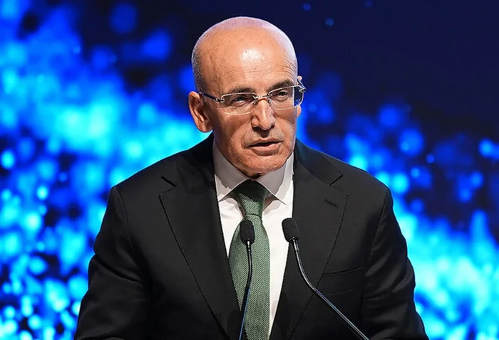 Bakan Şimşek: Emeklilerin maaşları en az enflasyon kadar artacak