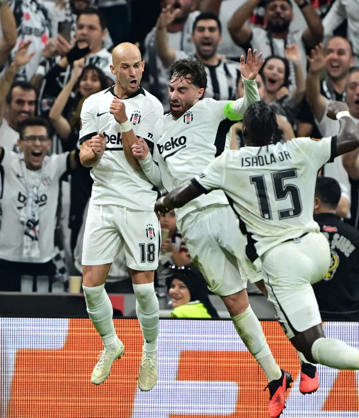 Beşiktaş'tan Avrupa Ligi'ne "dört dörtlük" başlangıç