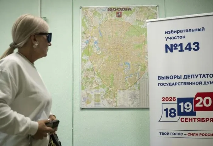 Rusya'da 'boykot' gölgesinde seçim: Katılım dibe vurdu, Putin'in partisi açık ara önde