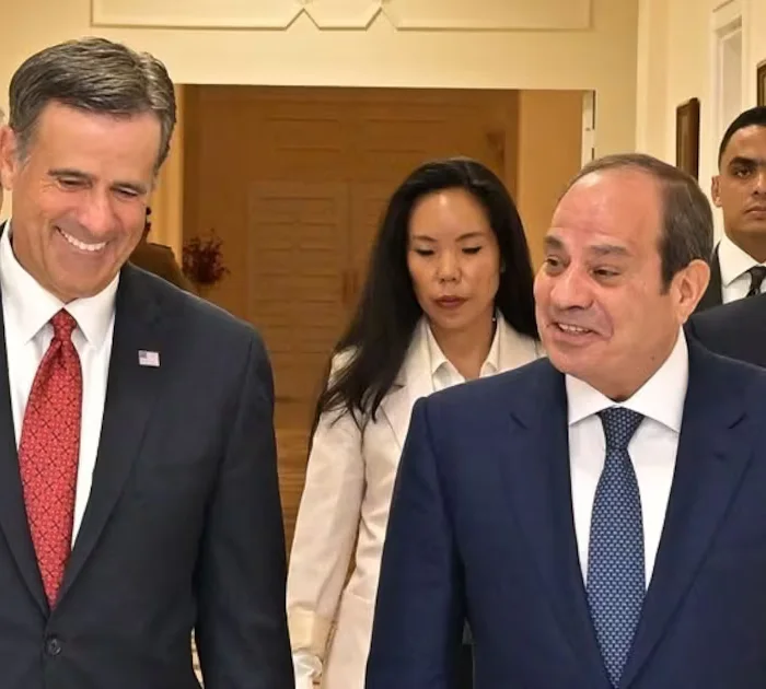 Kahire'de dikkat çeken buluşma: Sisi, CIA Direktörü ile görüştü