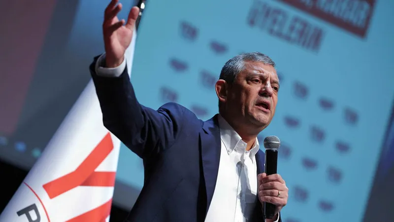 Özel'den Erdoğan'a 'fon krizi’ üzerinden istifa çağrısı: Yakalandınız