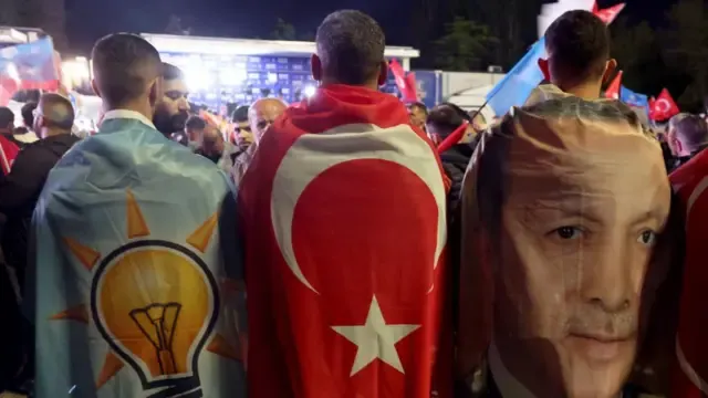 AKP seçmeni gençlerden "ekonomi" şartı: Yüzde 41'i "oy vermem" dedi