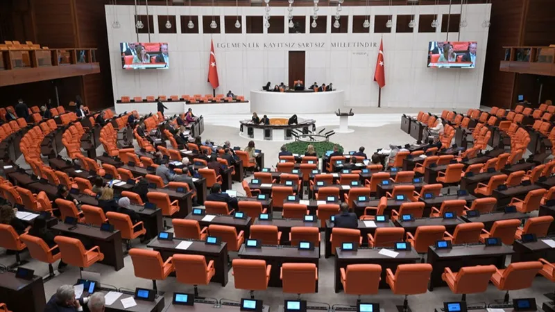 AK Parti fon tasfiyesi için 10 maddelik teklif hazırladı