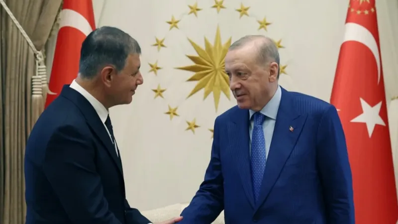 Cemil Tugay, AK Parti Genel Merkezi'ne Geldi