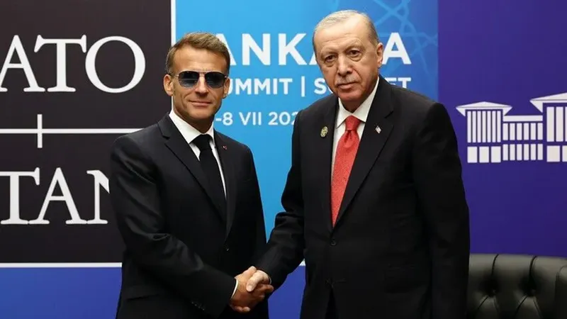 Yunan basını yazdı: Ankara-Paris askeri alanda yakınlaştı