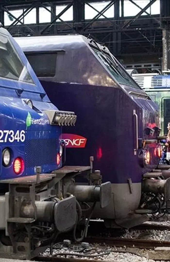 Eurotunnel girişinde kaza: Trenle minibüs çarpıştı, 19 kişi yaralandı