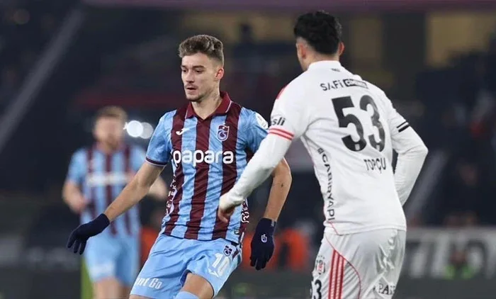 Trabzonspor-Beşiktaş derbisinin VAR'ı açıklandı