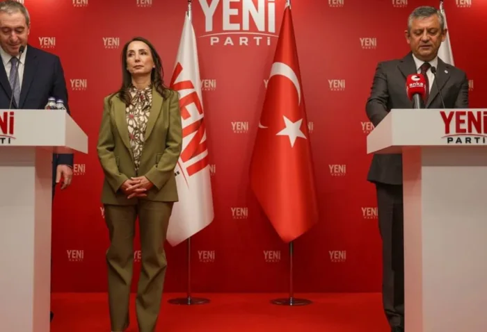 Özgür Özel : Mart ayında sandık kurulursa değerlendirmeye hazırız
