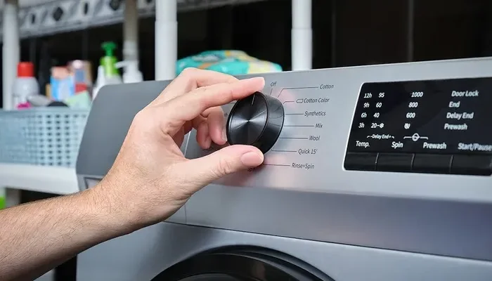 Deterjana gerek yok: Çamaşır makinesinin gizli kendi kendini temizleme özelliği
