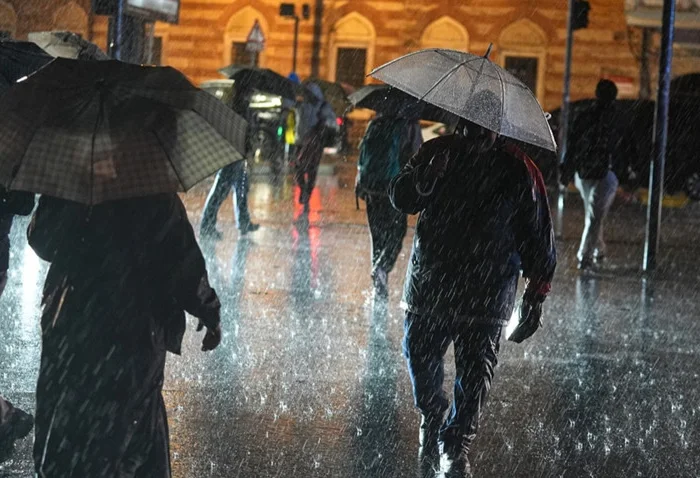 İstanbul için tarih verildi: AKOM yağışlı hava uyarısı yaptı