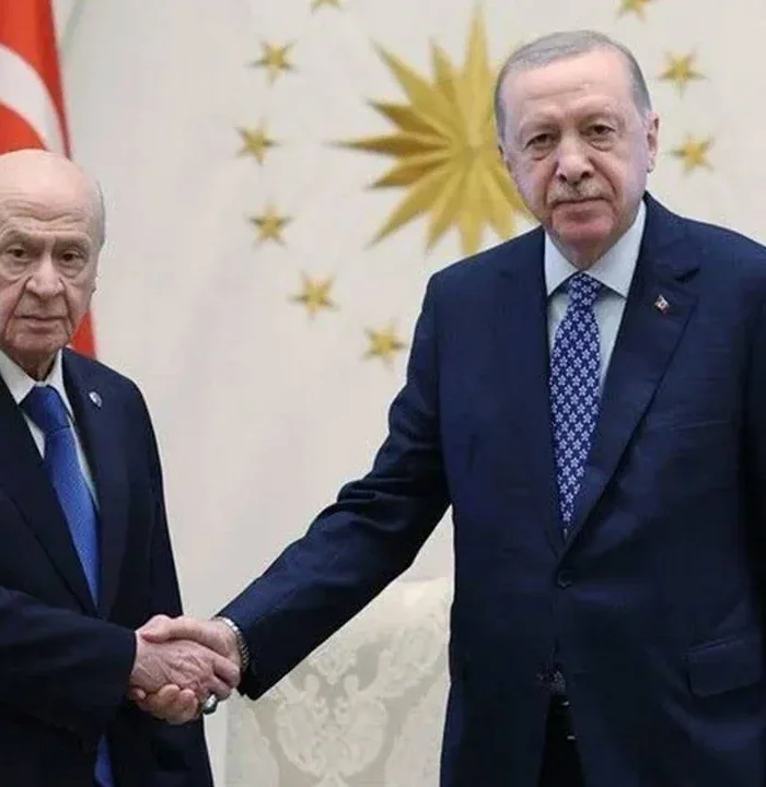 Külliye'de sürpriz zirve: Erdoğan ve Bahçeli görüşmesi bitti
