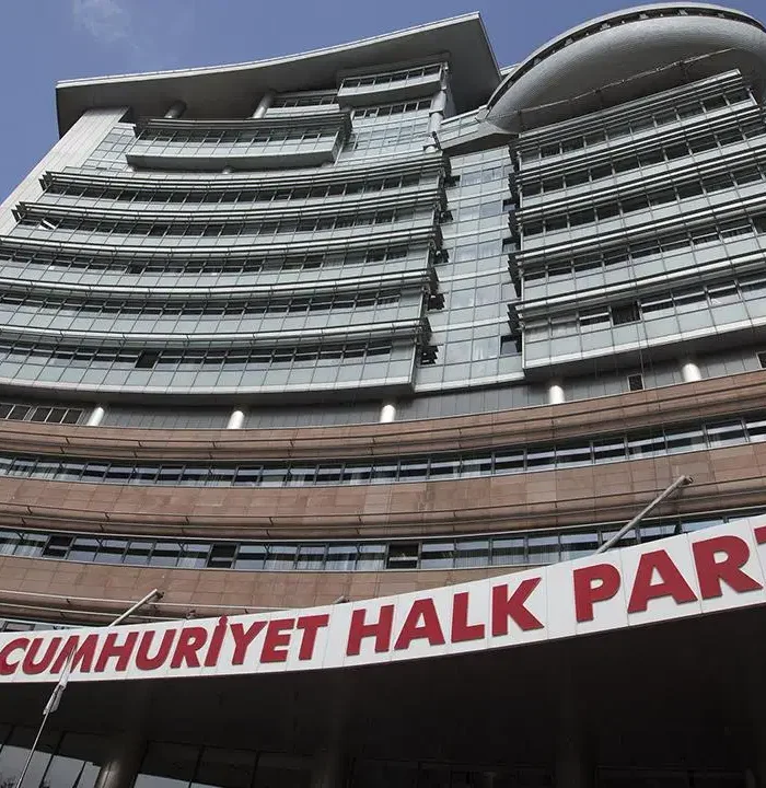 CHP'de kongre takvimi ertelendi