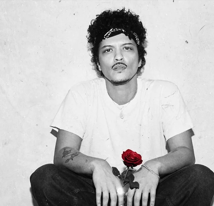 Bruno Mars Hot 100’ü Sallıyor