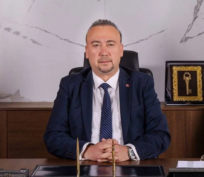 Uşak Belediye Başkanı gözaltına alındı