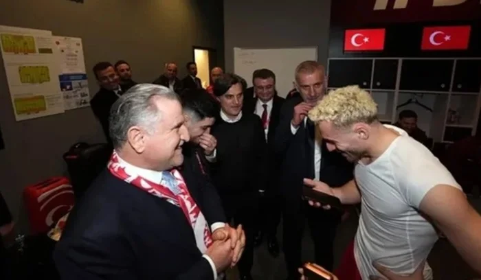 Cumhurbaşkanı Erdoğan'dan A Millilere tebrik telefonu