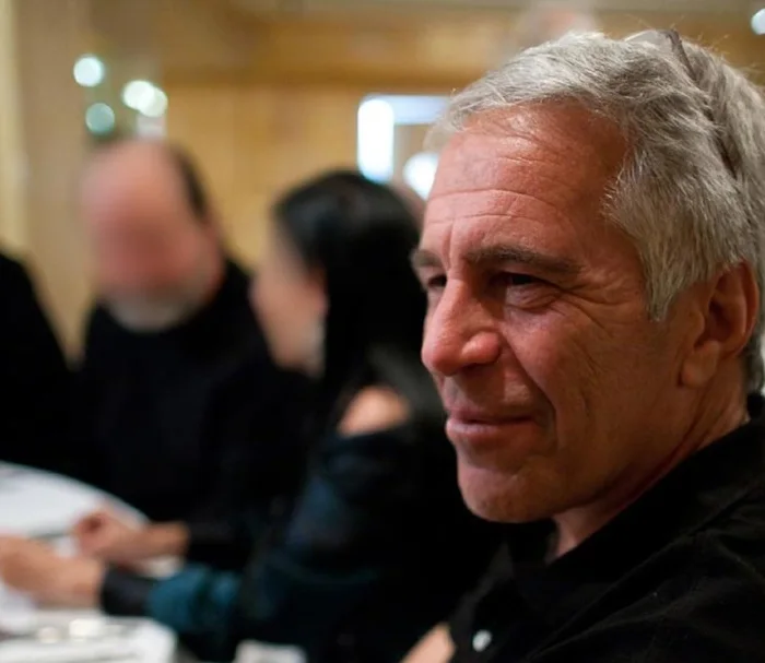 Epstein Belgeleri Ortaya Çıktı: Model Ajanından Genç Kadınlar İçin Kan Donduran Yazışmalar