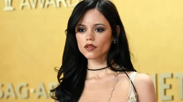 Jenna Ortega Oyunculuğu Bırakmaktan Vazgeçti