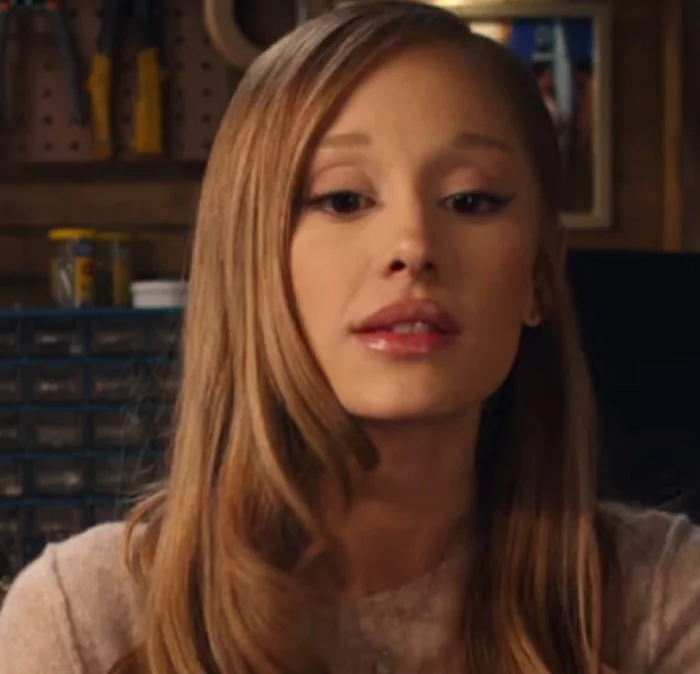 “Focker In-Law”dan ilk fragman: Ariana Grande aile testinde