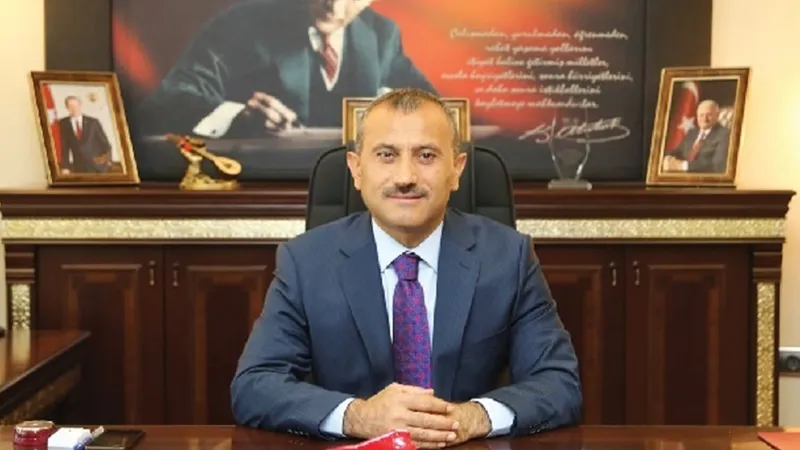 Tuncay Sonel’e ret