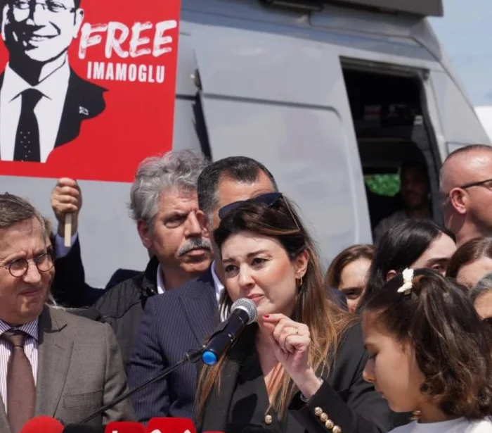 Aykut Erdoğdu’nun Eşi Hakkında İnceleme Başlatıldı
