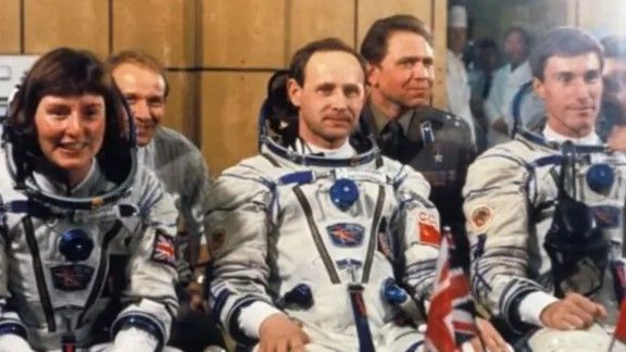 İlk İngiliz astronot Helen Sharman’ın uzay yolculuğunun üzerinden 35 yıl geçti