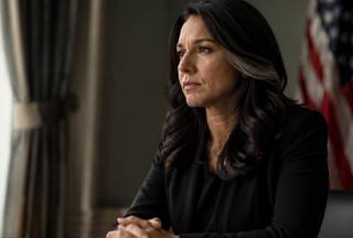 Gabbard'ın İstifası Trump'ın Güvenlik Çevresindeki Ayrılıkları Ortaya Koydu