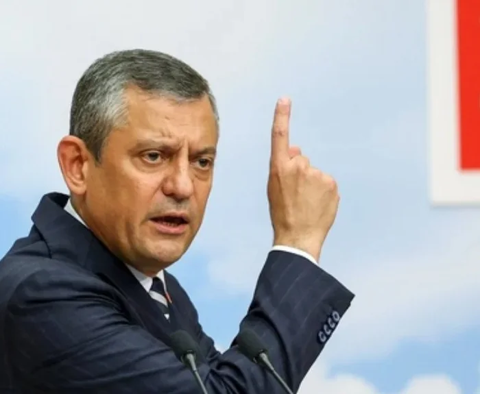 Özgür Özel'den ilk resmi adım